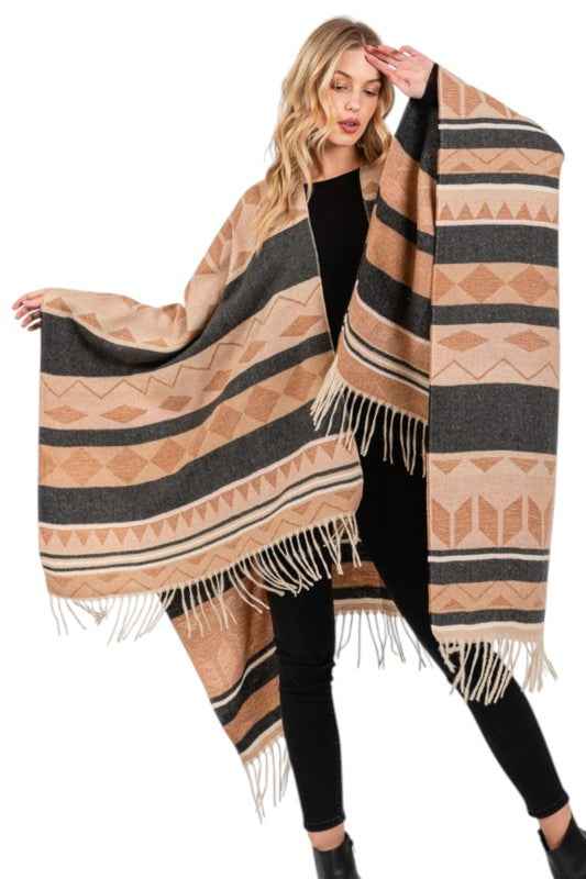 Aztec Pattern Fringe Ruana Cardigan Warp Scarf 24810351_e1f8286a-132b-421d-aeae-a1c63419de2e
