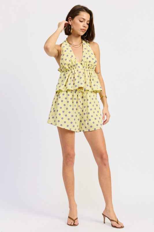 FLARED SHORTS WITH CINCHED WAIST 24913798_1c300416-e07a-4aa3-ac92-a8dc7cb628c7