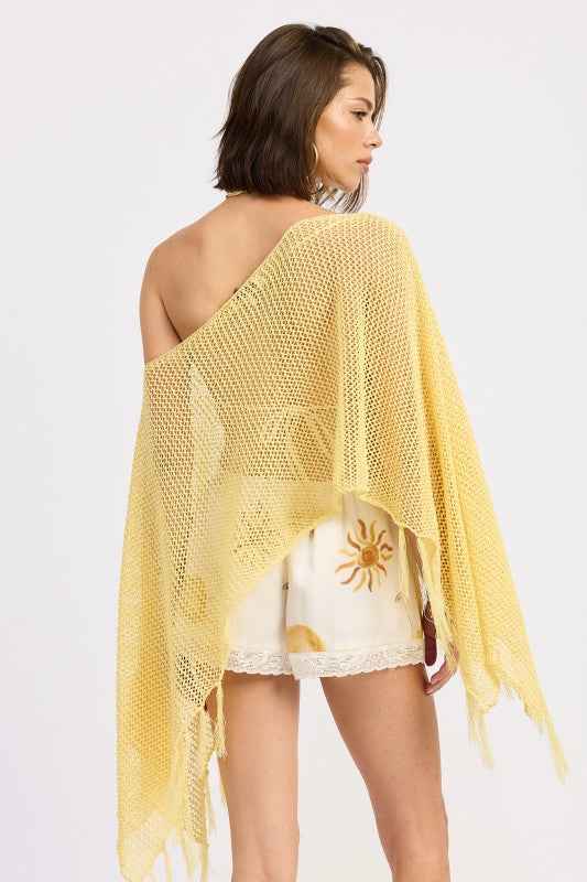 FRINGE HEM PONCHO TOP 24913805_a16ed3cf-e04e-4139-8671-2e45d28606ac