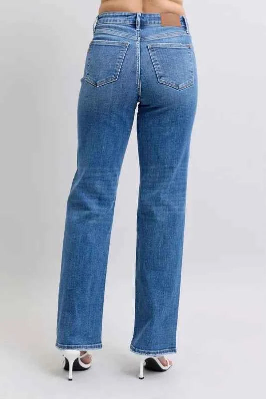 Judy Blue Full Size High Waist V-Front Vintage Wash Straight Jeans Plus Size 24e3d159e3b44d7aa6257ef40af66b50-Max-Origin