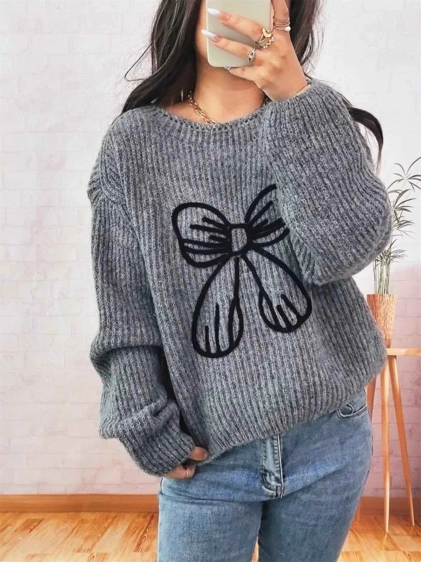 Bow Round Neck Long Sleeve Sweater 24fb14575e554bf383a6be09f5472e31-Max-Origin