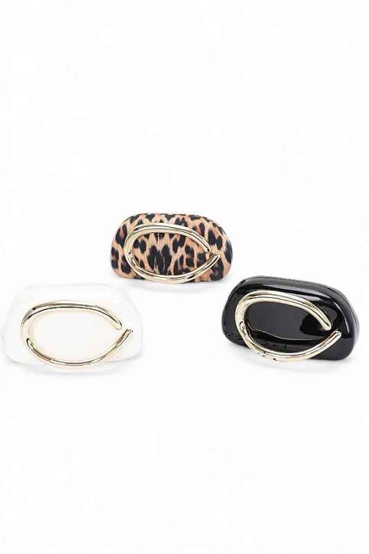 Acrylic Handle Iconic Patent Box Clutch 25029018_cbd21c52-e5d2-4313-b424-425034aaf841