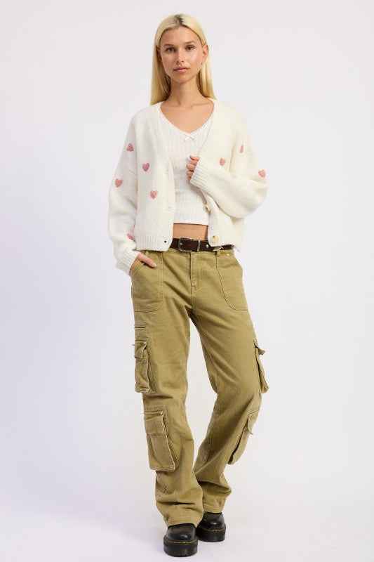CROPPED CARDIGAN WITH EMBROIDERY 25035427_b9320b2a-9a6f-4303-a13d-b7f26b8401e4