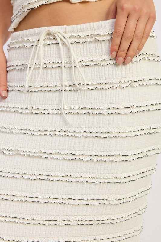 LOW RISE RUFFLE MAXI SKIRT 25035473_ffaae57e-7673-4581-b4e7-951d66f21e3b