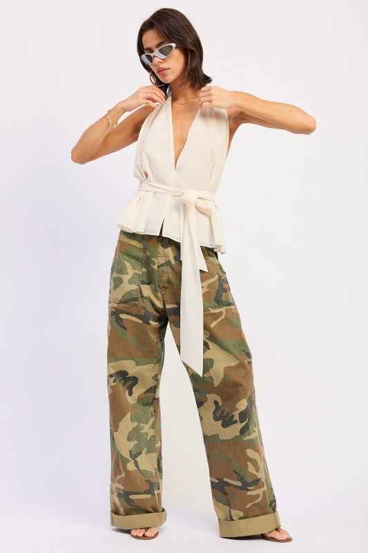 HALTER BACKLESS SCARF TOP 25066325_1596eb35-24df-425b-a765-67b3febb3d36