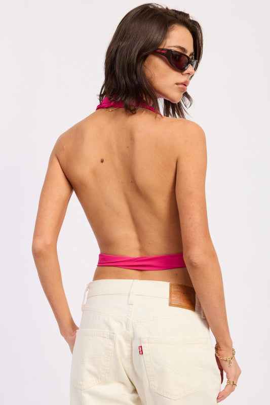 HALTER BACKLESS SCARF TOP 25066325_8a28a0c4-54fc-4eef-8edd-d3ba9b36e2ab