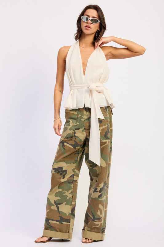 HALTER BACKLESS SCARF TOP 25066325_f2808755-e920-48f6-a198-796a9bd169dd