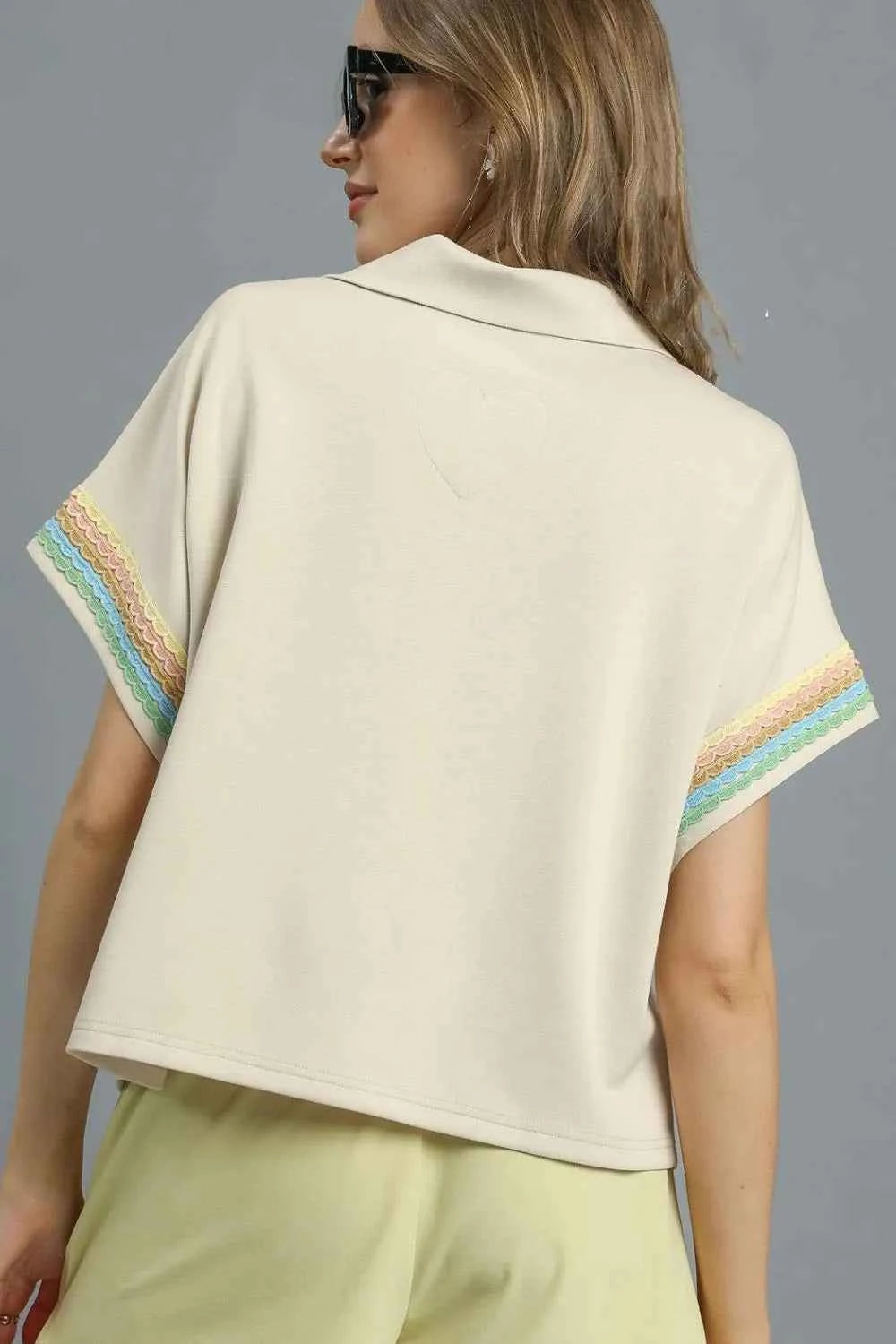 Umgee Contrast Trim Half Zip Collared Blouse 2508c13c-c61c-448c-a975-25b9c2b08d68-Max-Origin