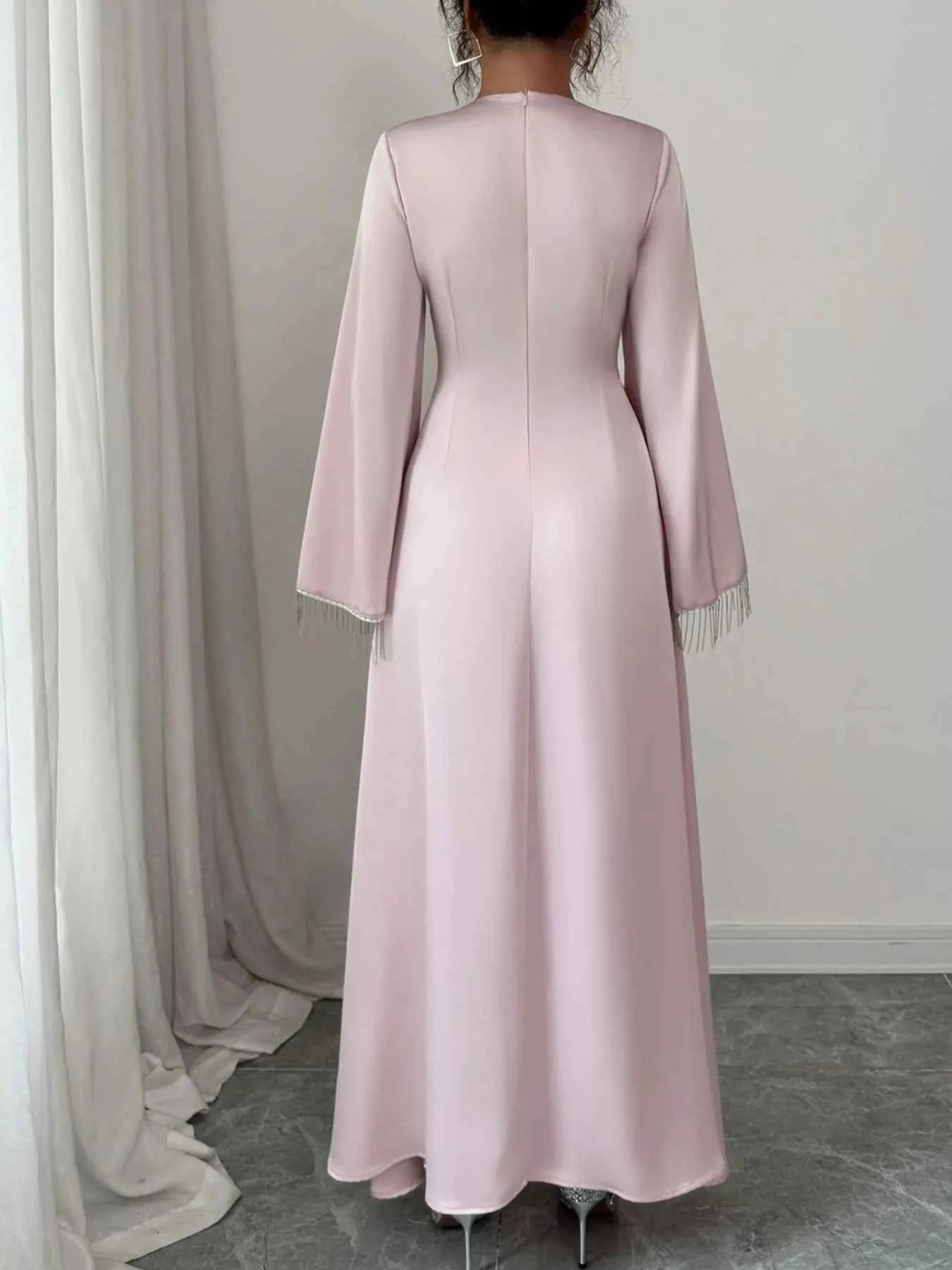Fringe Long Sleeve Bodycon Maxi Dress 25431469-64e3-4196-b608-67c990fe997f-Max-Origin