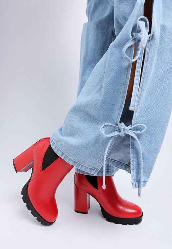 Bolt Chelsea Boot 25728d6d-a7a7-4dba-8544-58bdbbeabaa9