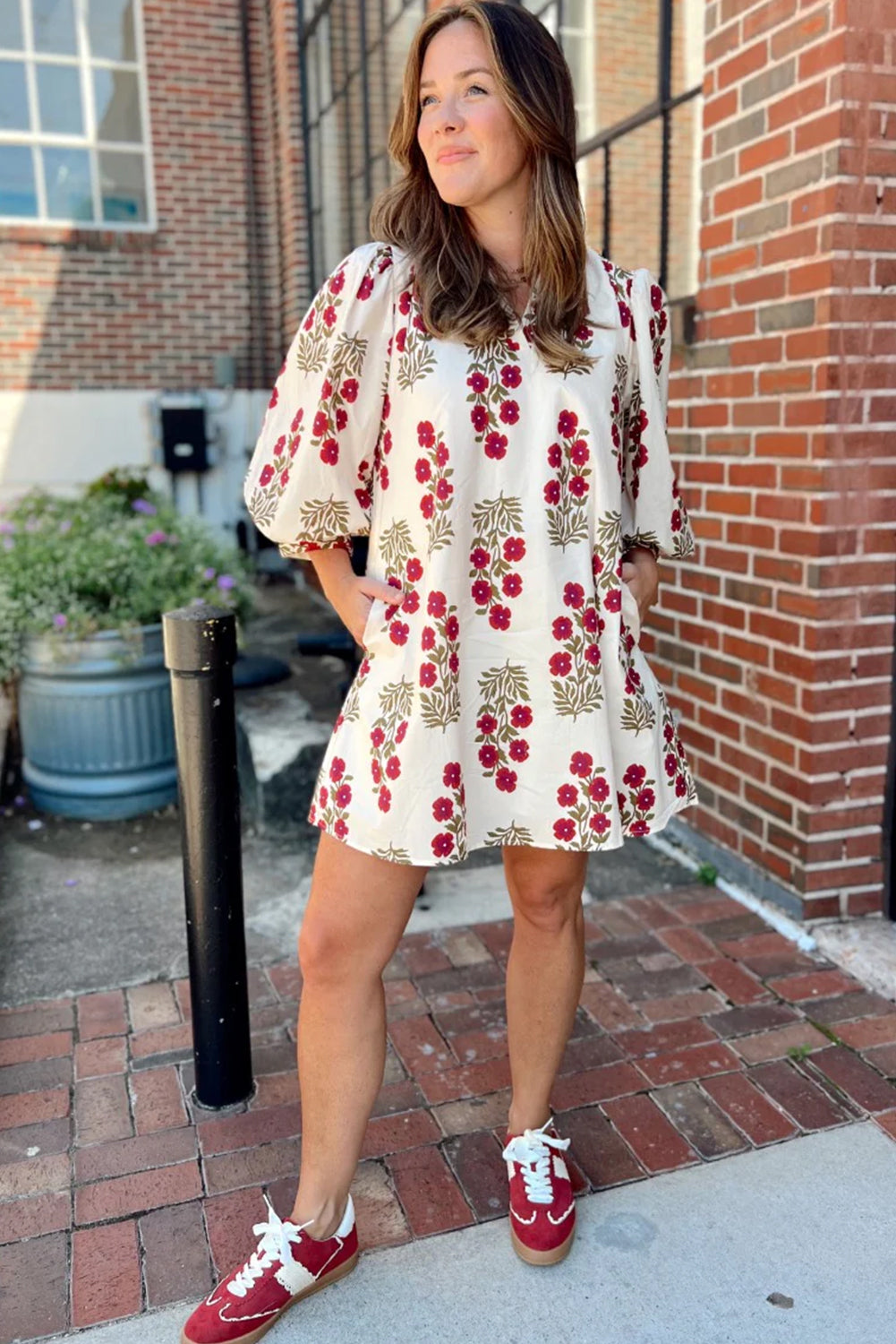 White Floral Print V Neck 3/4 Sleeve Loose Mini Dress 2584d96aad780564