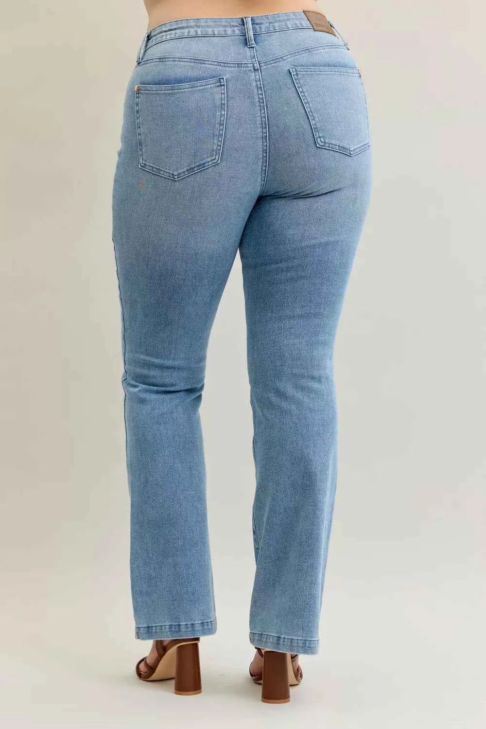 Judy Blue Full Size Mid Rise Bootcut Jeans with Contrast Wash & Front Patch Pockets Plus Size 258bcadb-32ba-4400-8415-4daa722661f6-Max-Origin