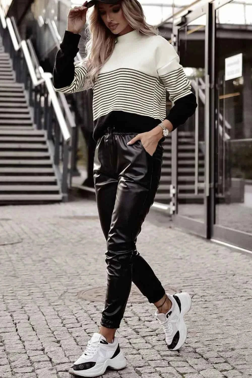 Striped Color Block Long Sleeve Knit Top 25f113b7-7108-4332-80fc-9c334459f3ef-Max