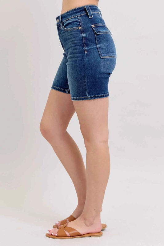 Full Size High Waist Bermudas Jeans W/ Back Flap Pockets Plus Size 25f352f3cd3f43f9b2bc17881c86ac90-Max-Origin