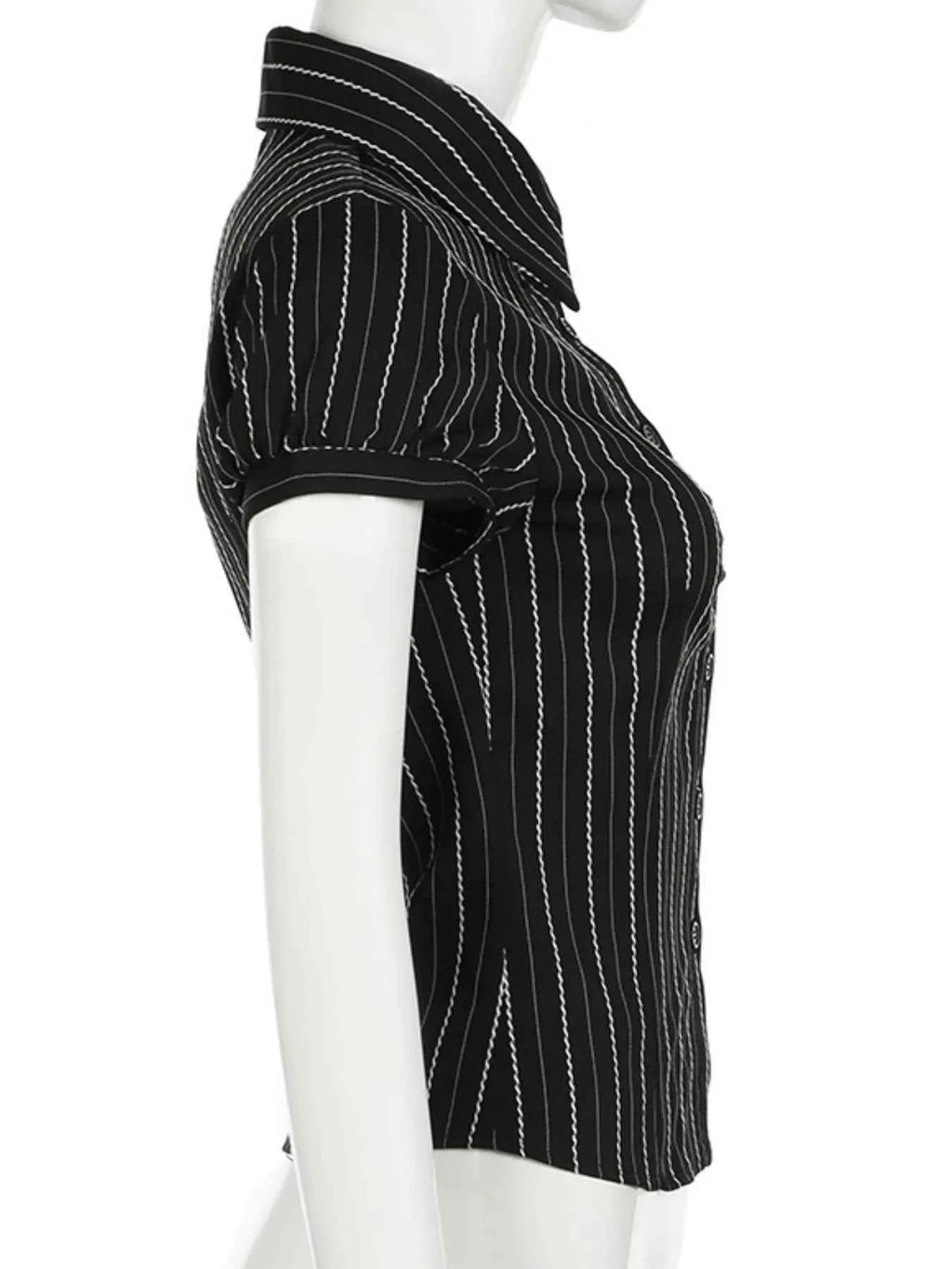 Striped Button-Down Collared Neck Shirt 26154d1c-0567-496b-9356-604b399d71cd-Max-Origin