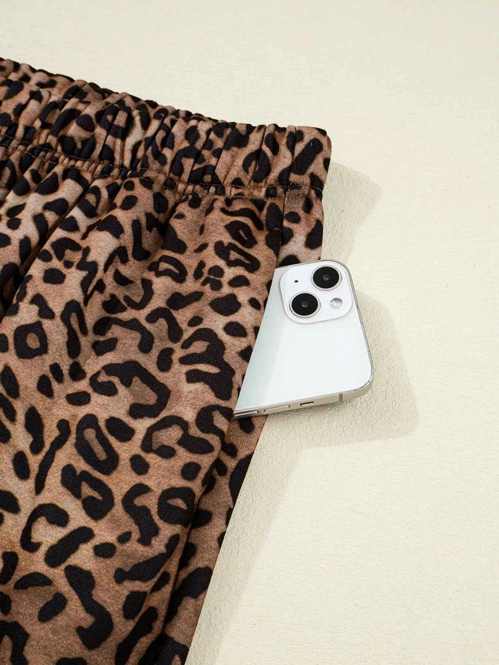 Leopard Print Contrast Trim Long Sleeve Top and Pants Set 263607b685c74db8a8ba50800bbf0629-Max-Origin