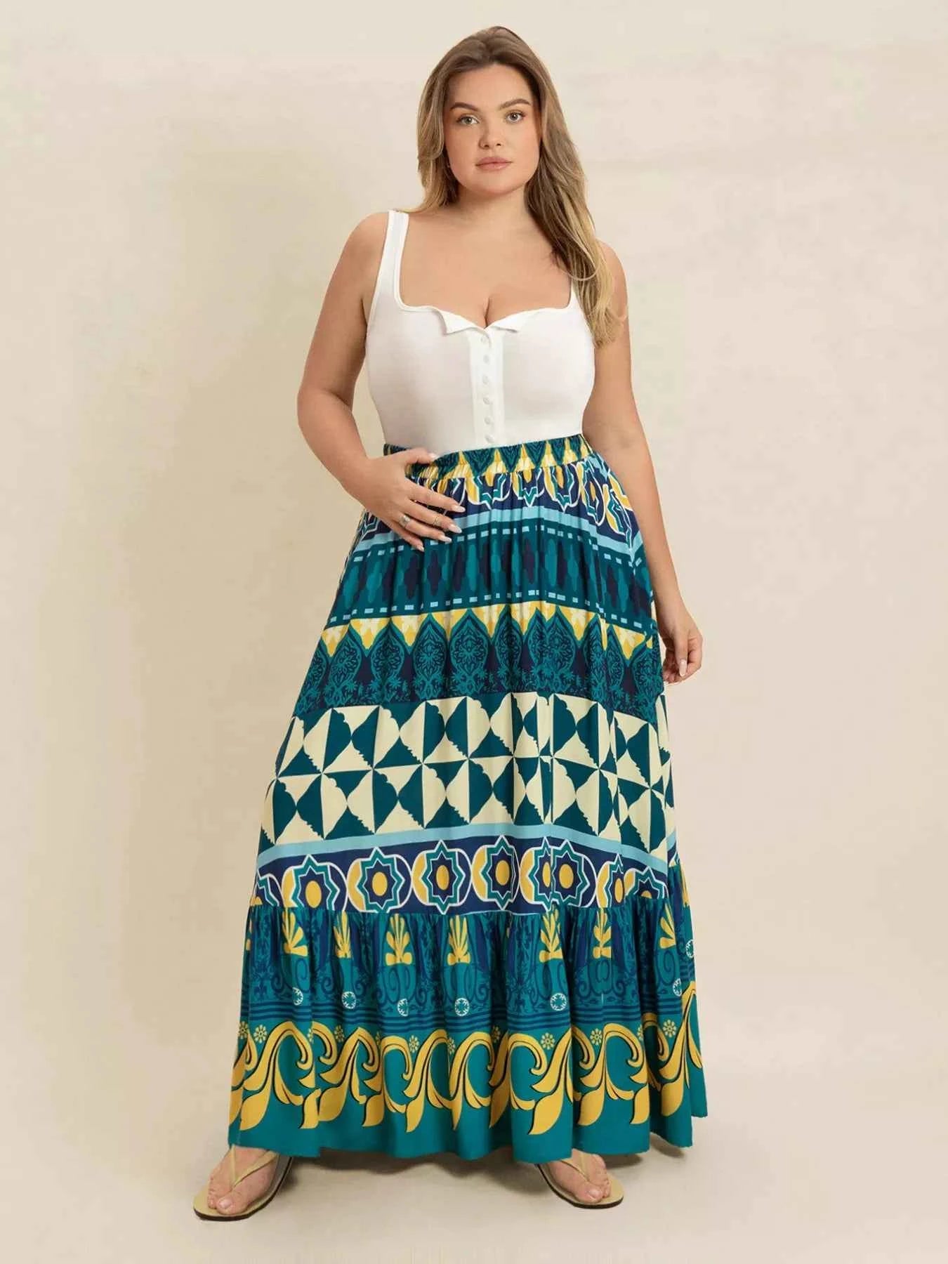 Plus Size Printed Maxi Skirt 26d17b15-387b-4f16-877e-b7cb58b9a57b-Max-Origin
