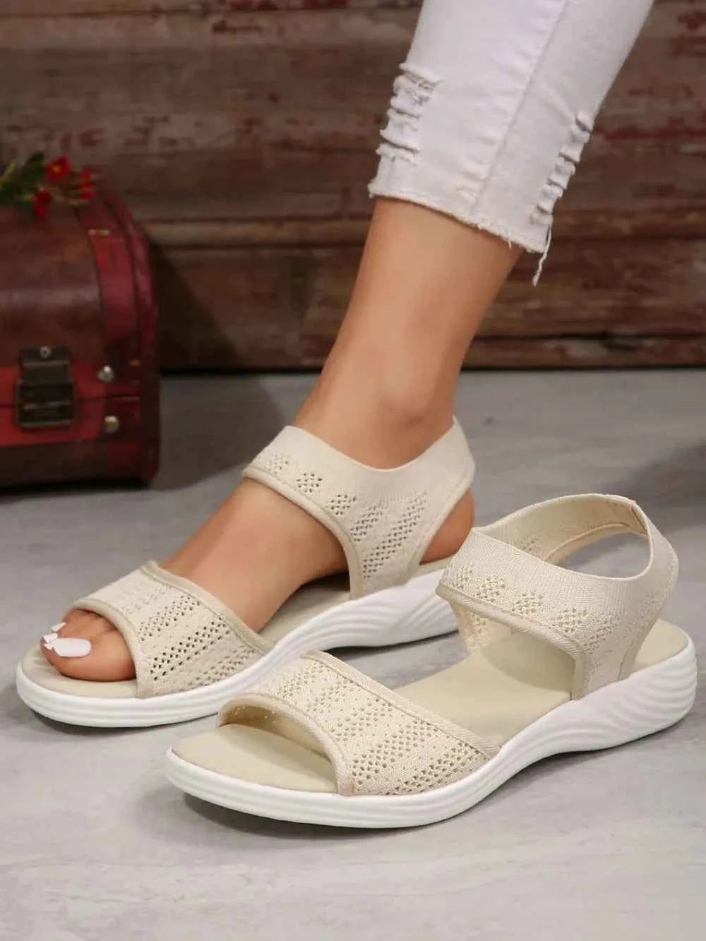 Peep Toe Cloth Sandals 27640234-9b1b-4cae-933a-278879c92c34-Max