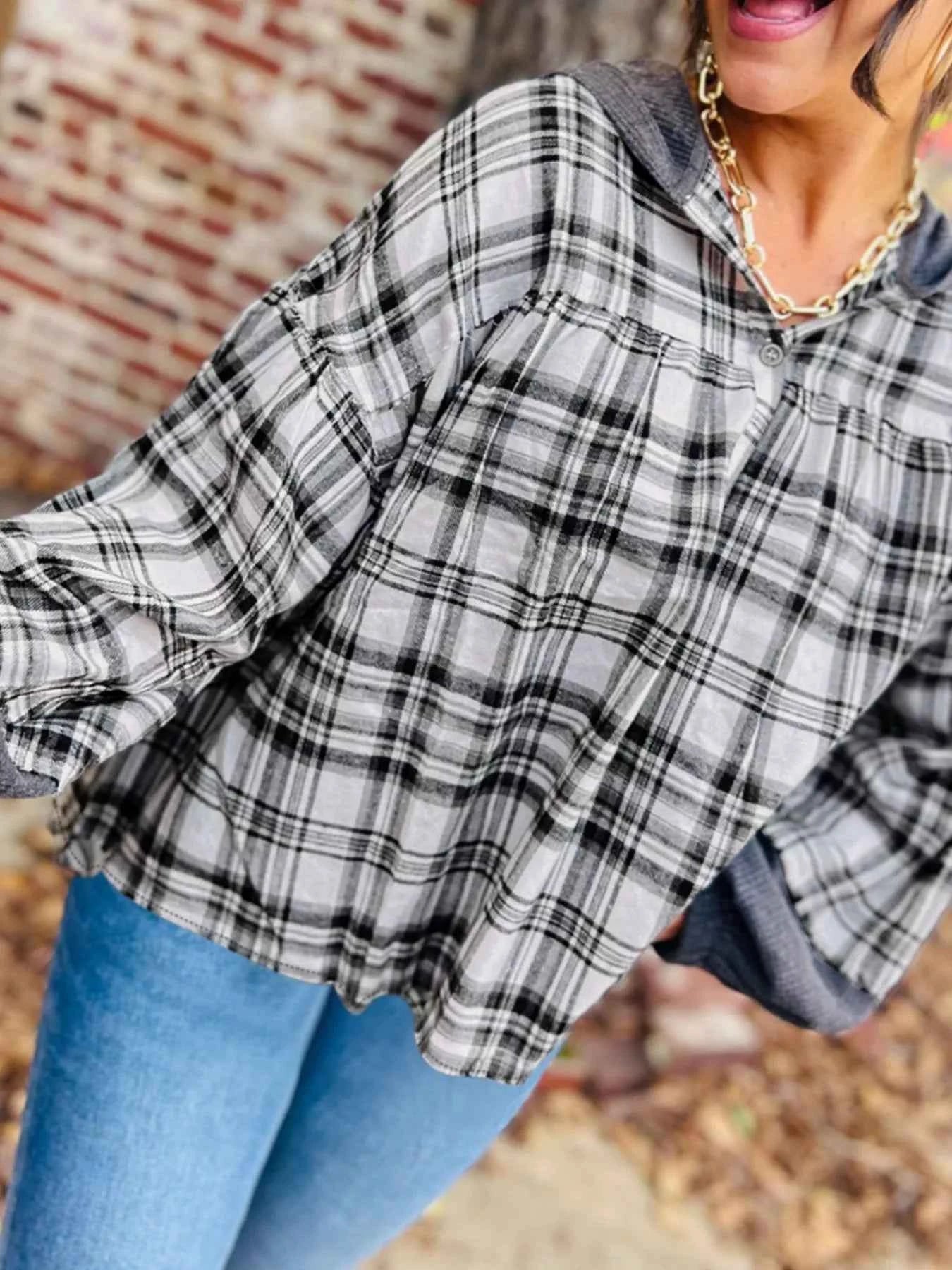 Plaid Long Sleeve Hooded Top 276f751b-2a3d-41f8-a782-42e5f9410d23-Max-Origin