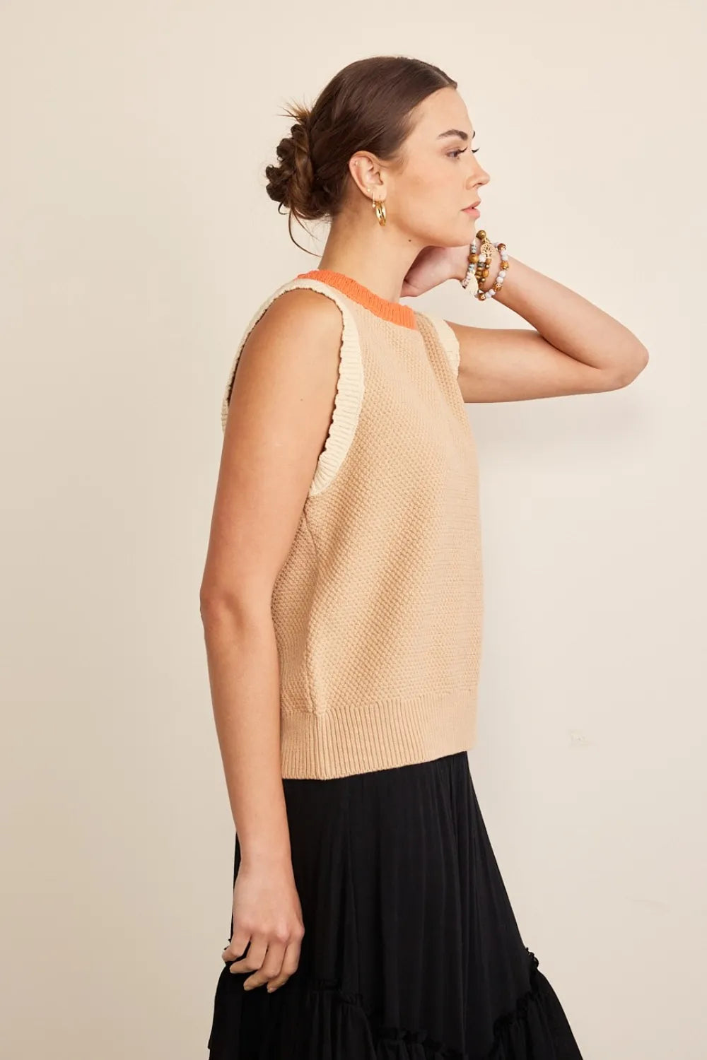 In February Contrast Round Neck Sweater Vest 278b553f-f16f-4682-9d49-4a11f60ef244-Max