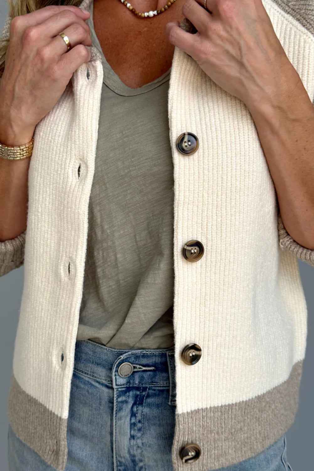 White Colorblock Button Front Casual Cardigan 27b8e29e3e4ce0f8