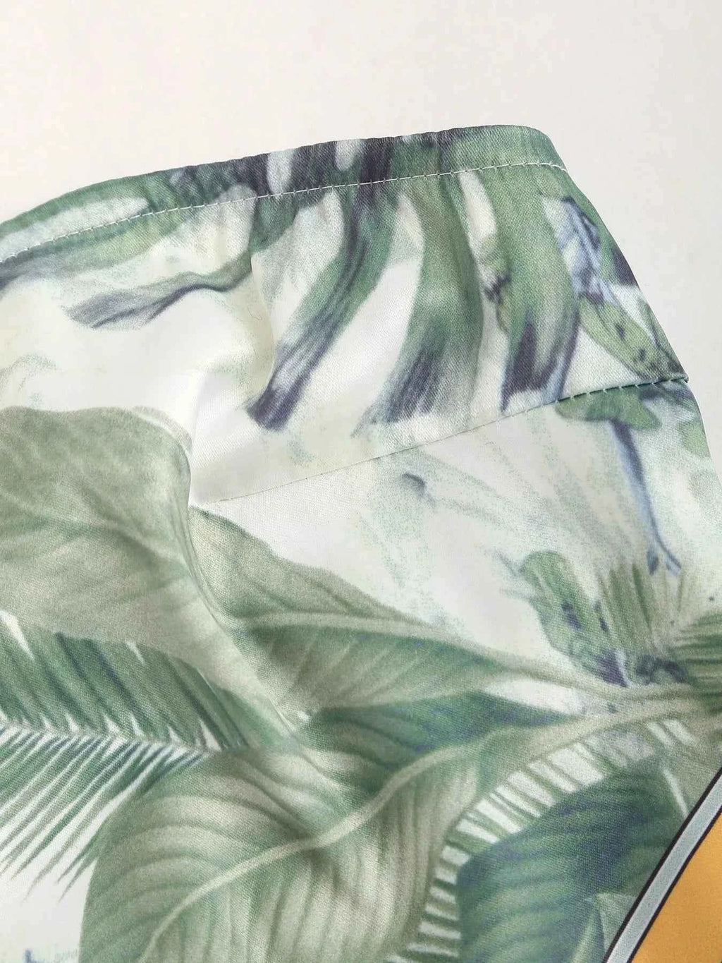Tropical Leaf Print Smocked Tube Top 280660a8a7ec4016b4c91805d4cd34a5-Max-Origin