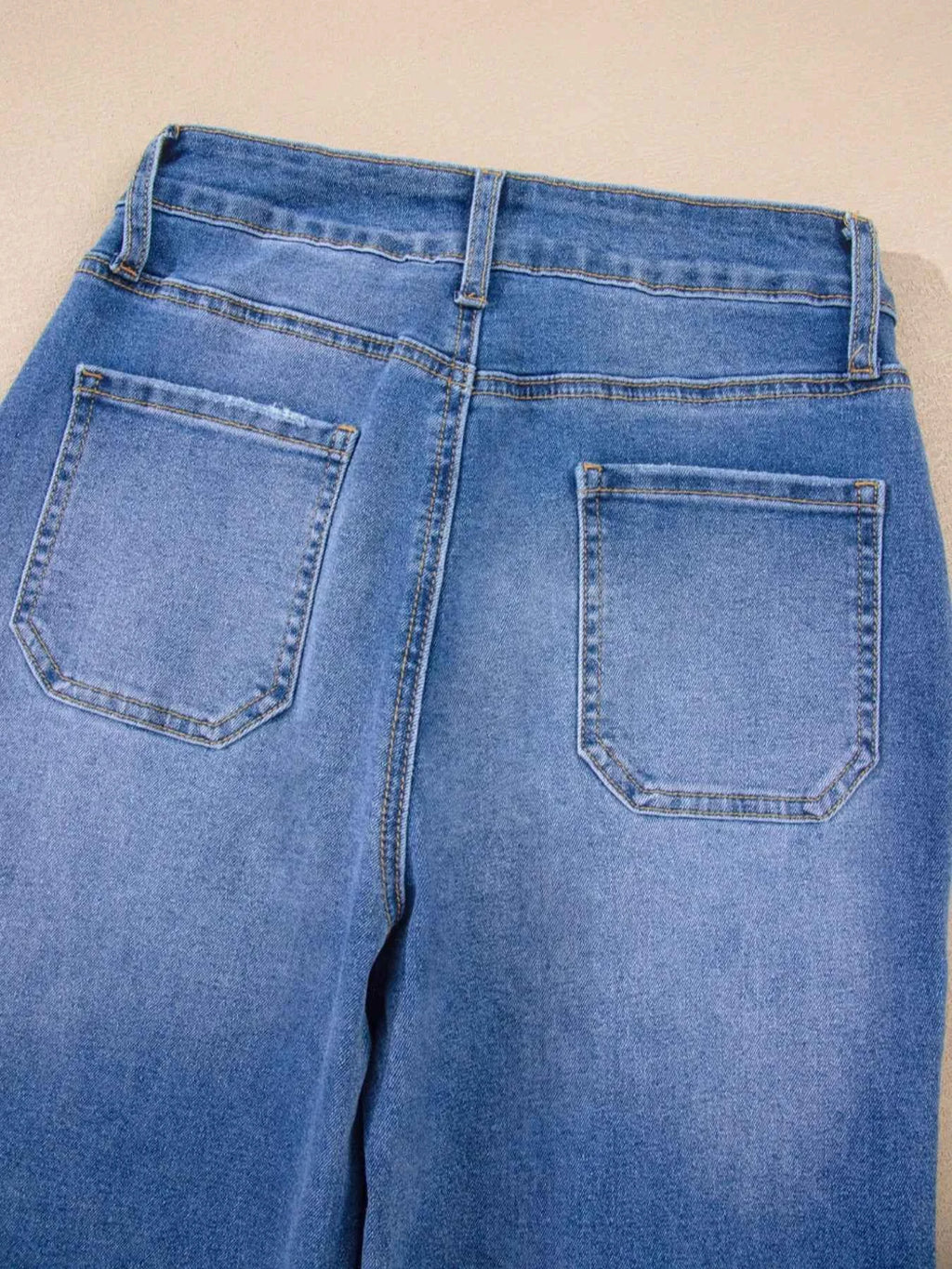High-Waisted Wide Leg Flare Jeans 28192557-688a-4283-bfd9-e2d9bb9e2dd0-Max-Origin