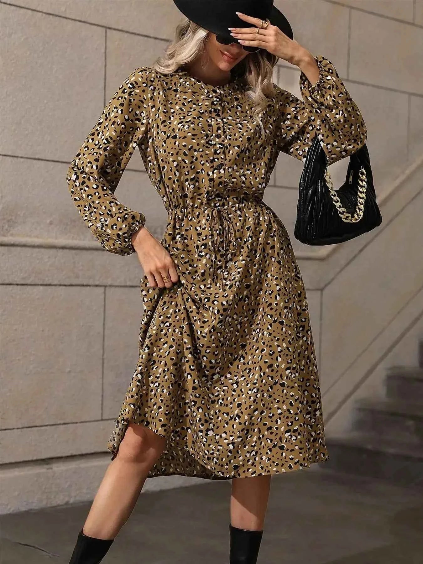 Printed Long Sleeve Midi Dress 283197f5-962e-4db3-b600-abf85363de04-Max-Origin