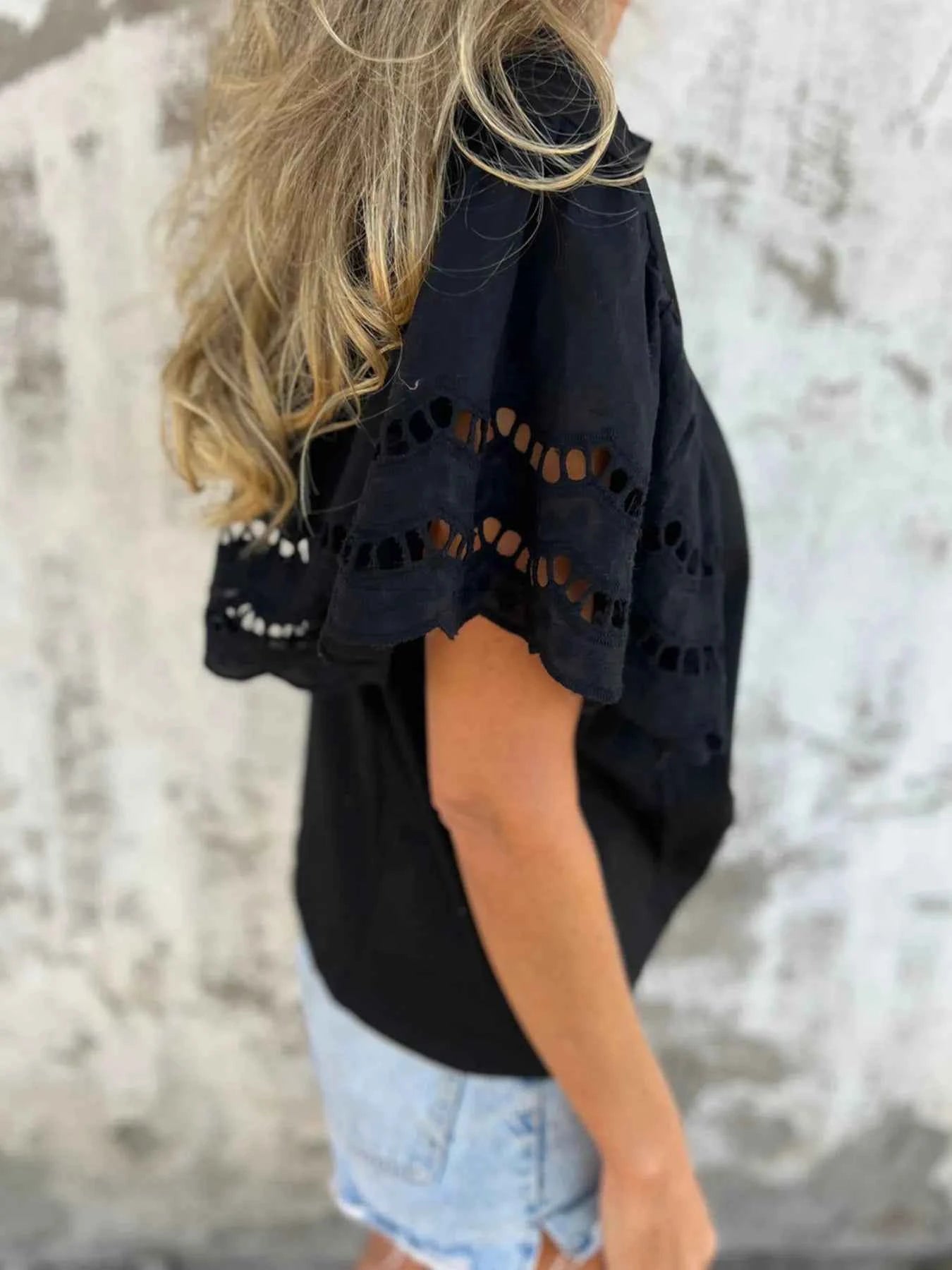 Hollow Out Sleeve Casual Blouse 2836dd76e8a343a5aeb550559b296270-Max-Origin
