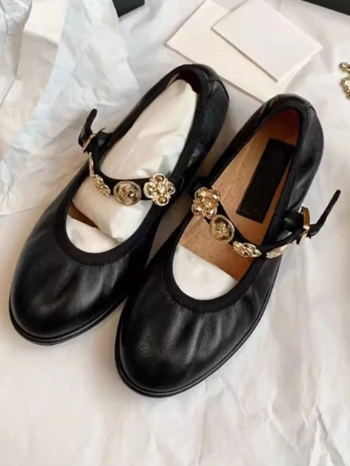 Round Toe Flats Loafers 2848fd9a-08e7-41bc-8410-dd5c4361b8f3-Max-Origin