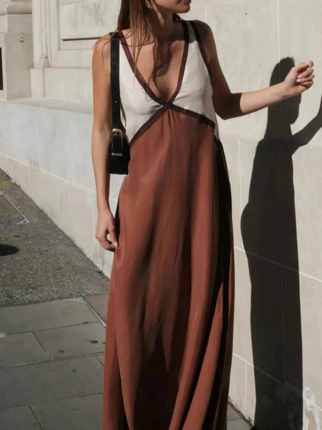 Color Block V-Neck Sleeveless Maxi Dress Brown 289a35e9-204b-4f04-87ba-97c2aa2503e9-Max-Origin