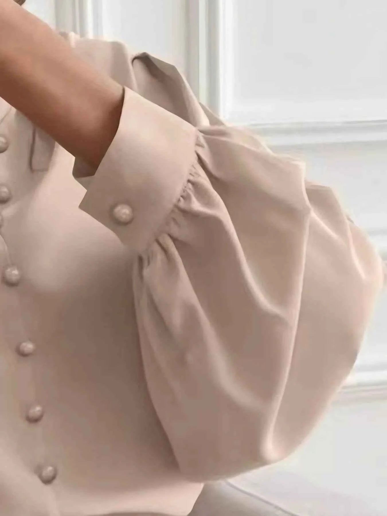 Button Up Long Sleeve Shirt 28ed5330-1f22-48d3-9dea-648c78514674-Max-Origin
