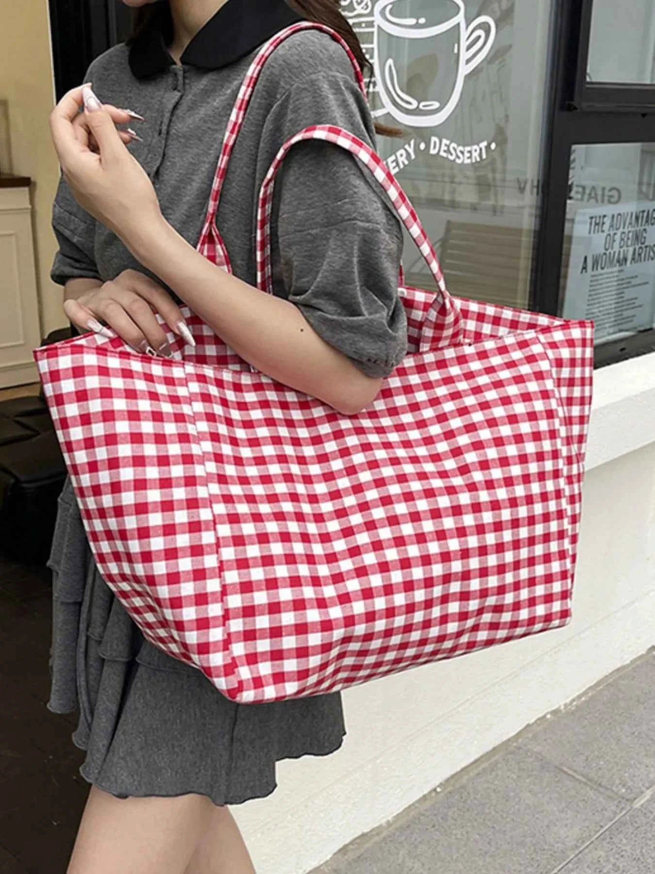Classic Plaid Tote Bag 2918e6fa-6f7f-410d-a1b5-4a410c07710e-Max-Origin