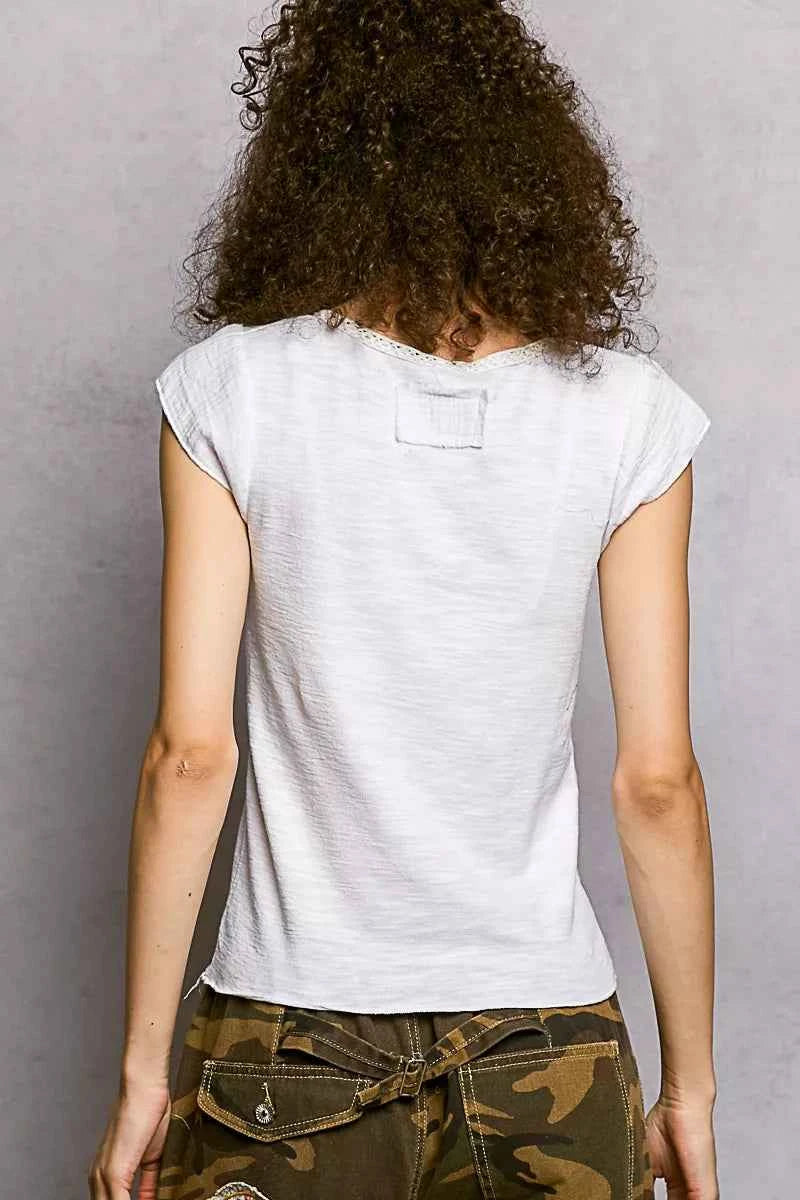 POL V-Neck Lightweight Textured Short Sleeve Knit Top with Lace Trim 2929d8cc-2aa3-4276-85c4-b7bf55408460-Max-Origin