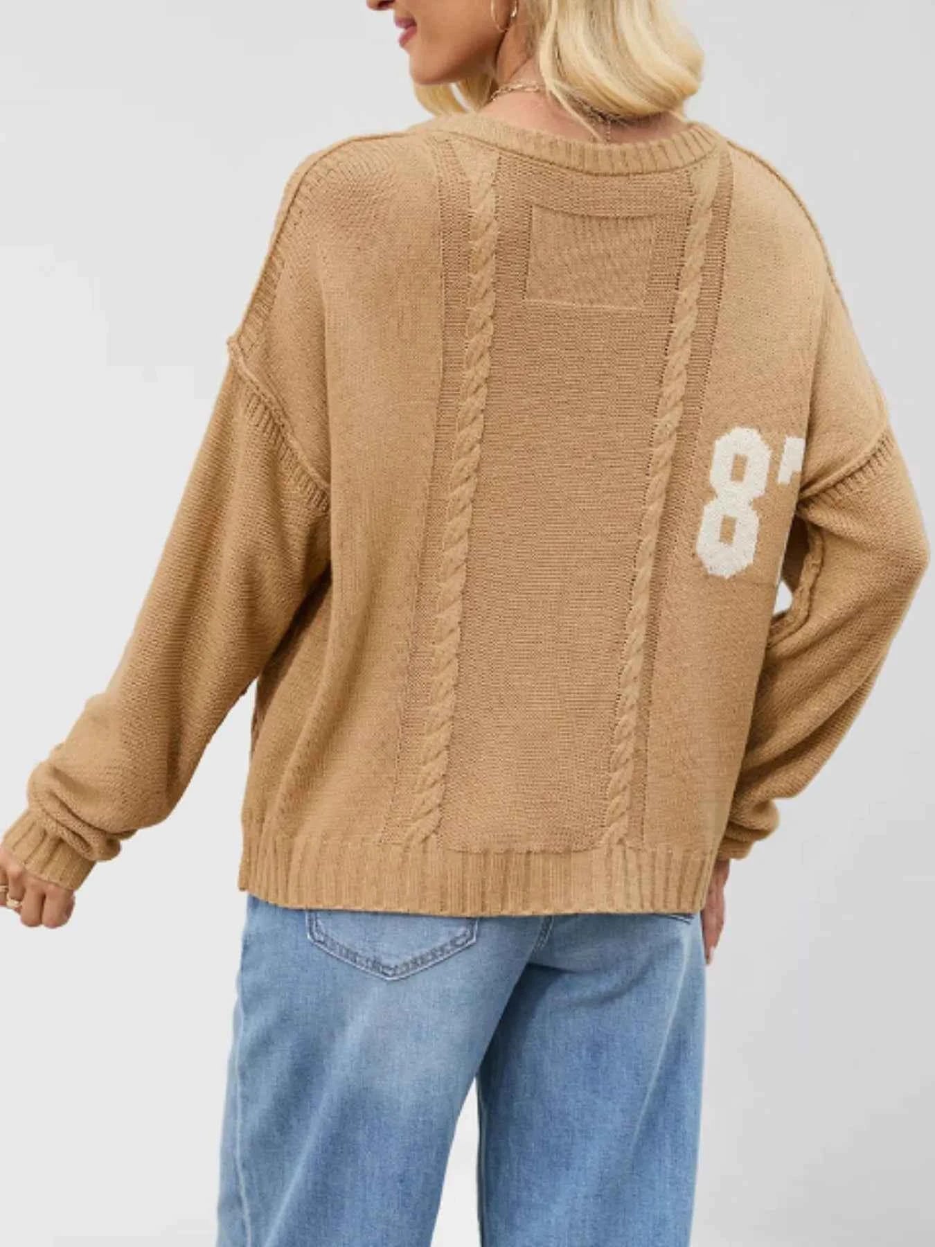 Number 81 Oversized Cable Knit Sweater 293bfc07-8540-4d08-a6fd-0fc9036d3cf2-Max-Origin