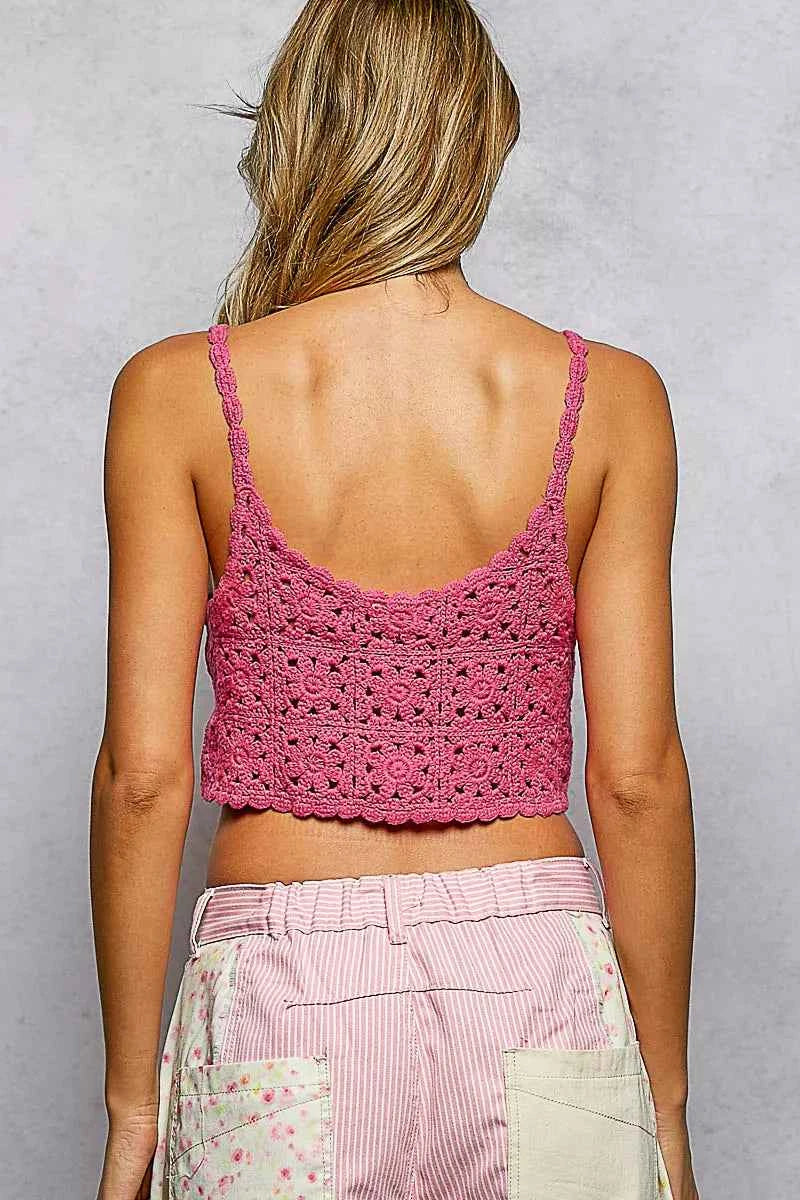 POL Floral Pattern Crochet Cropped Cami with Scalloped Edge 29c3f374-1c0c-4581-928b-ffa9974f0179-Max-Origin