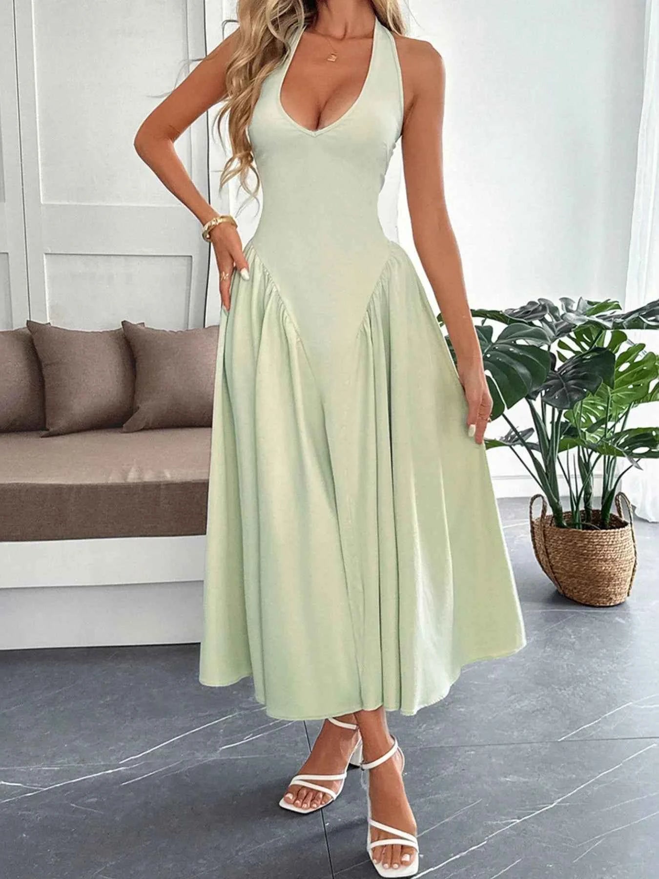 Halter Neck Ruched Midi Dress 29d22162-4392-4ced-b71f-7da312523ceb-Max-Origin