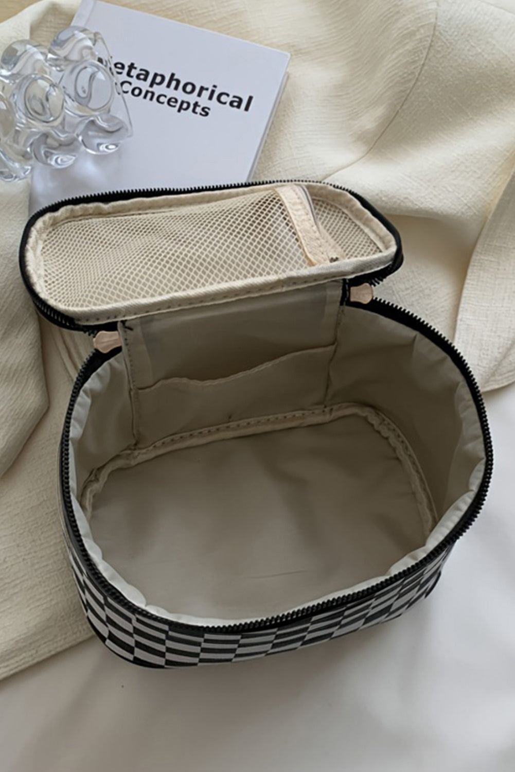 Black Checkered Zipper Large Cosmetic Bag with Handle 29e08c98e130faa3