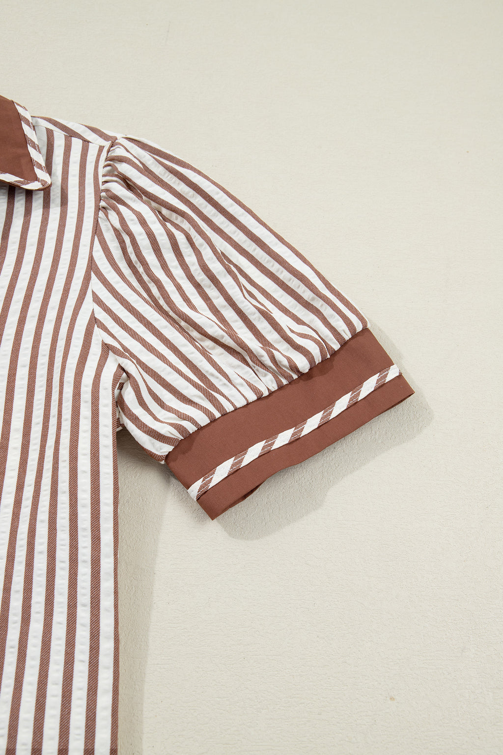 Khaki Stripe Collared Split Neck Short Bubble Sleeve Blouse 29f0cd1054725478