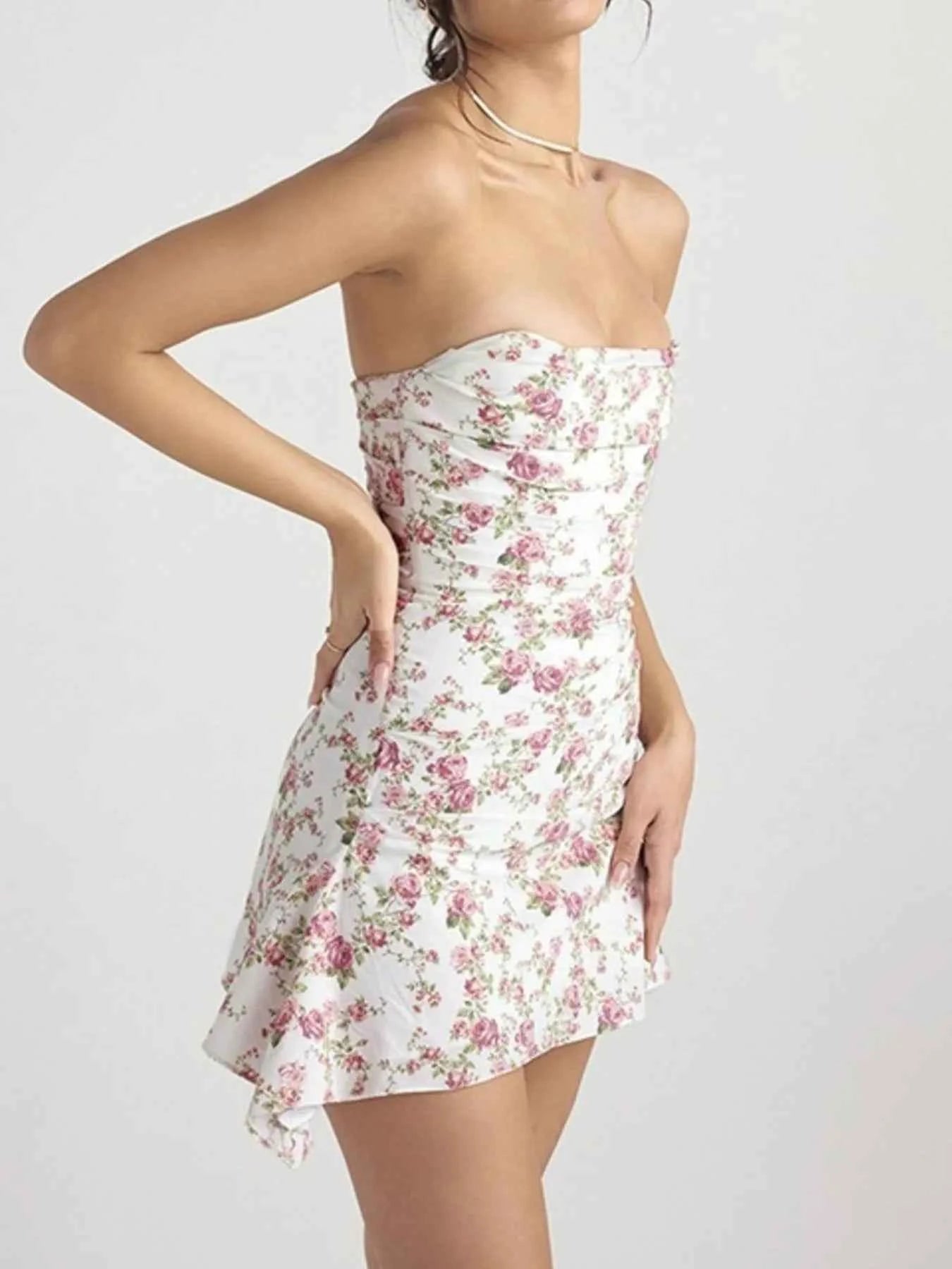 Floral Print Strapless Mini Dress 2a056d43-2138-4b20-b5ea-9590963edb85-Max-Origin