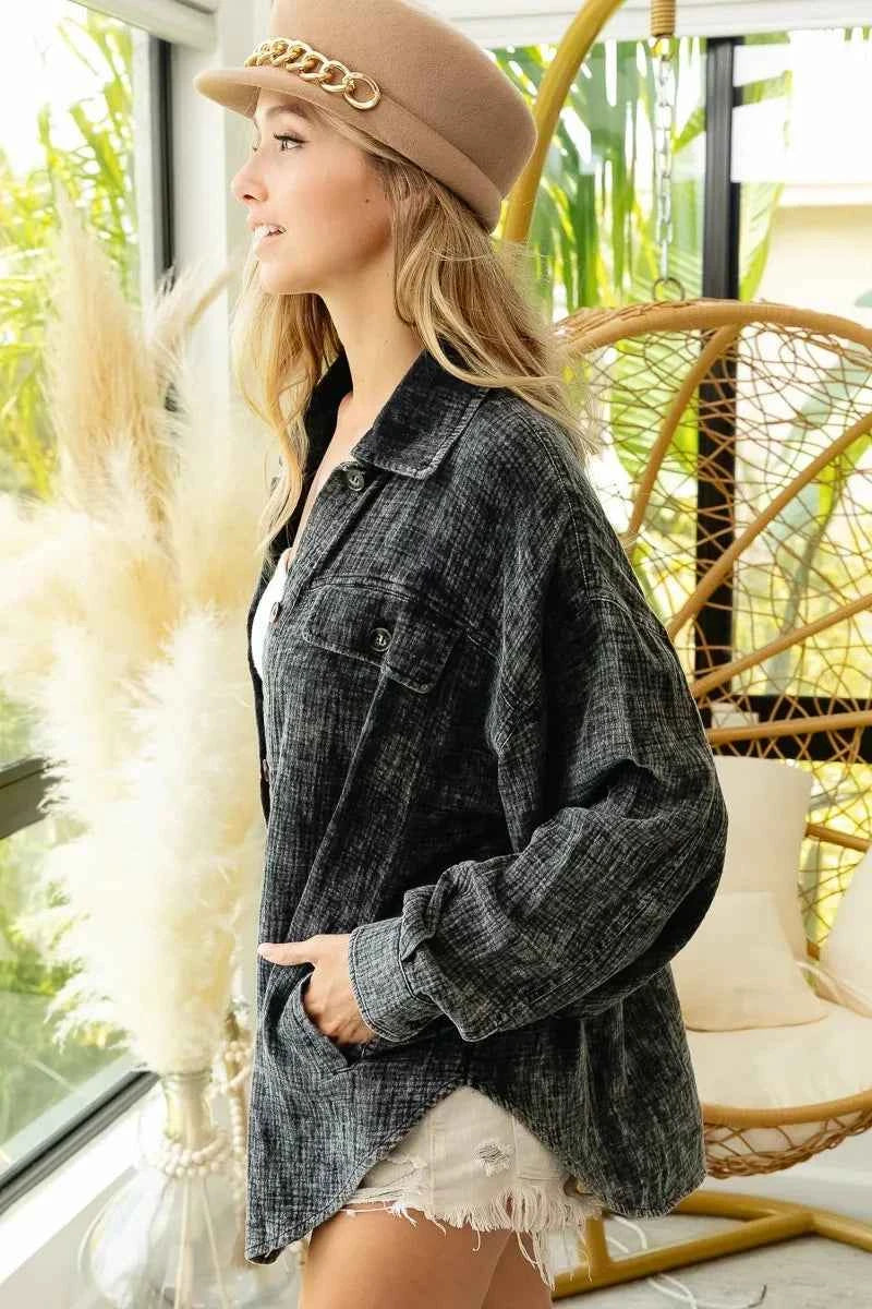 BiBi Vintage Washed Wrinkle Gauze Shacket 2a16bc227f95427bb4b51e9eec2acea5-Max-Origin