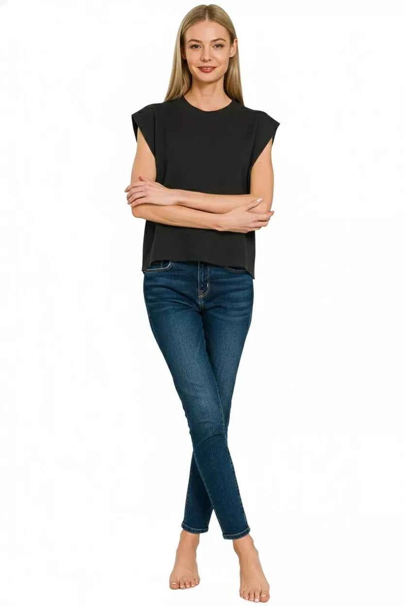 Zenana Round Neck Viscose Sweater Vest 2a25b94e-2bd2-49b4-9a89-84a21b29fc07-Max-Origin