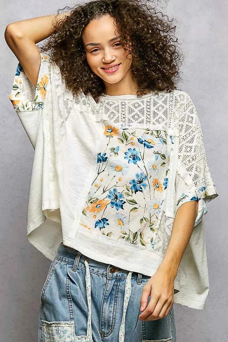 POL Floral Patchwork Lace Accent Blouse 2a592d88-ff70-495f-ae34-611bd908d465-Max-Origin