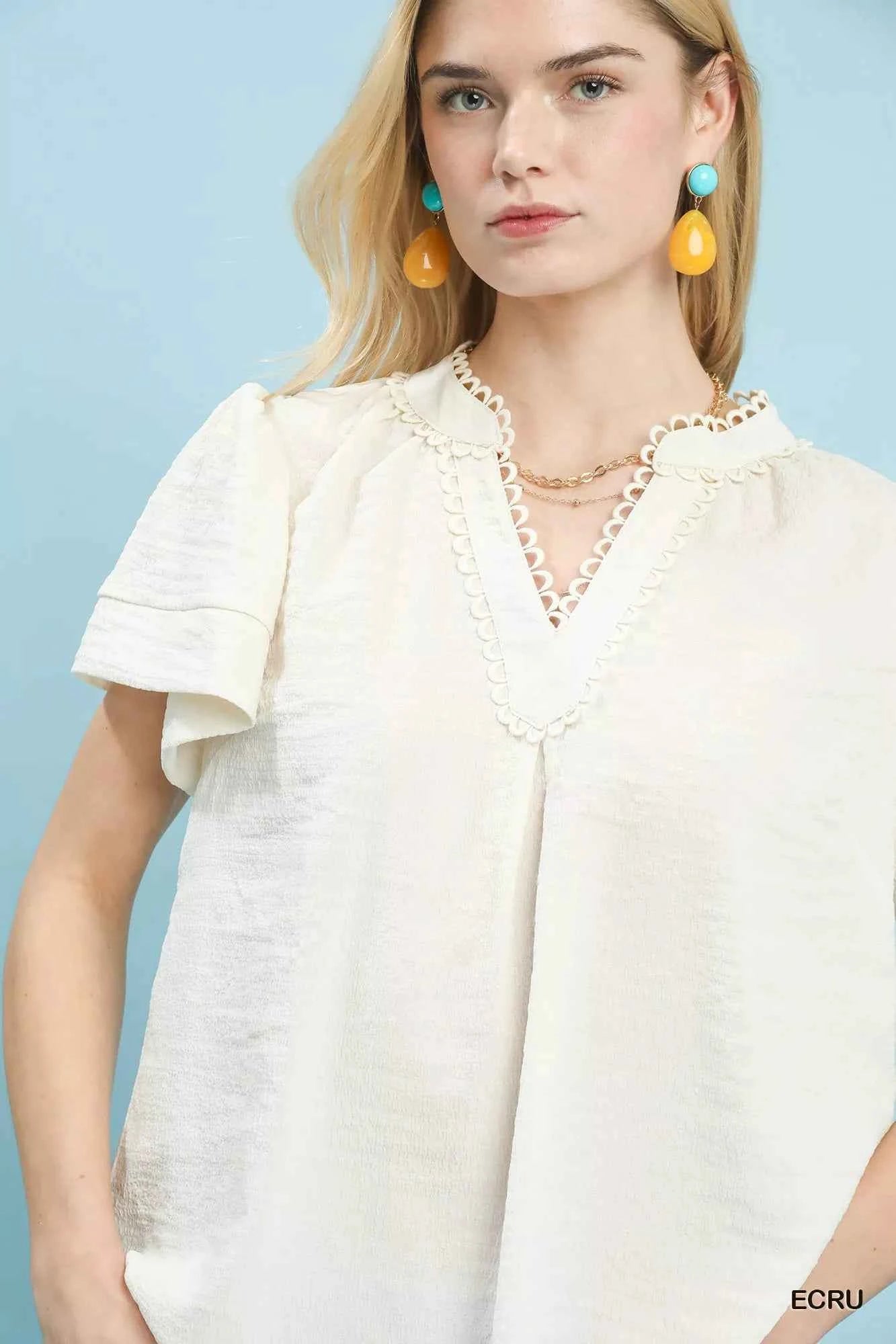 Umgee Seersucker Short Sleeve Top with Lace Trim 2a6049c2-2267-41eb-a3aa-9af4942aac6e-Max-Origin