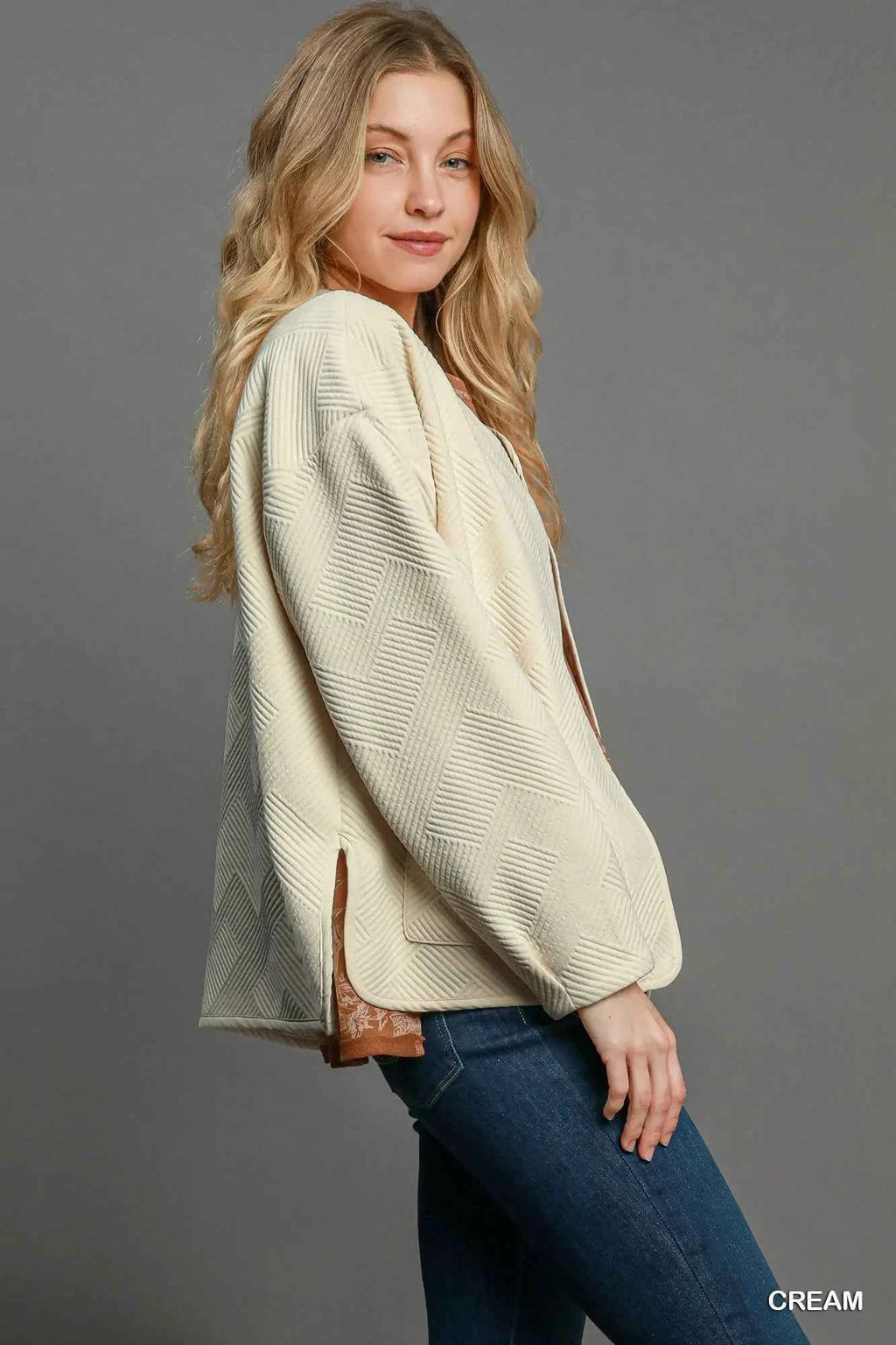 Umgee Textured Jacquard Jacket 2a64e261-fbba-4b8d-acc3-9bf4167d5ee1-Max-Origin