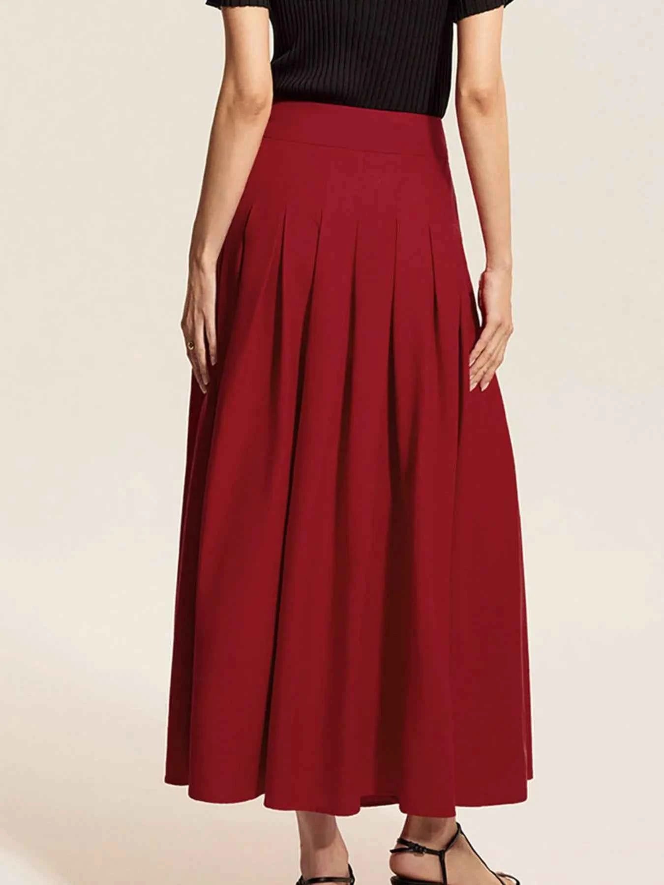Square Neck Tank and Pleated Slit Skirt Set 2a7872c8-470e-4ba8-8a8c-696d872b4700-Max-Origin
