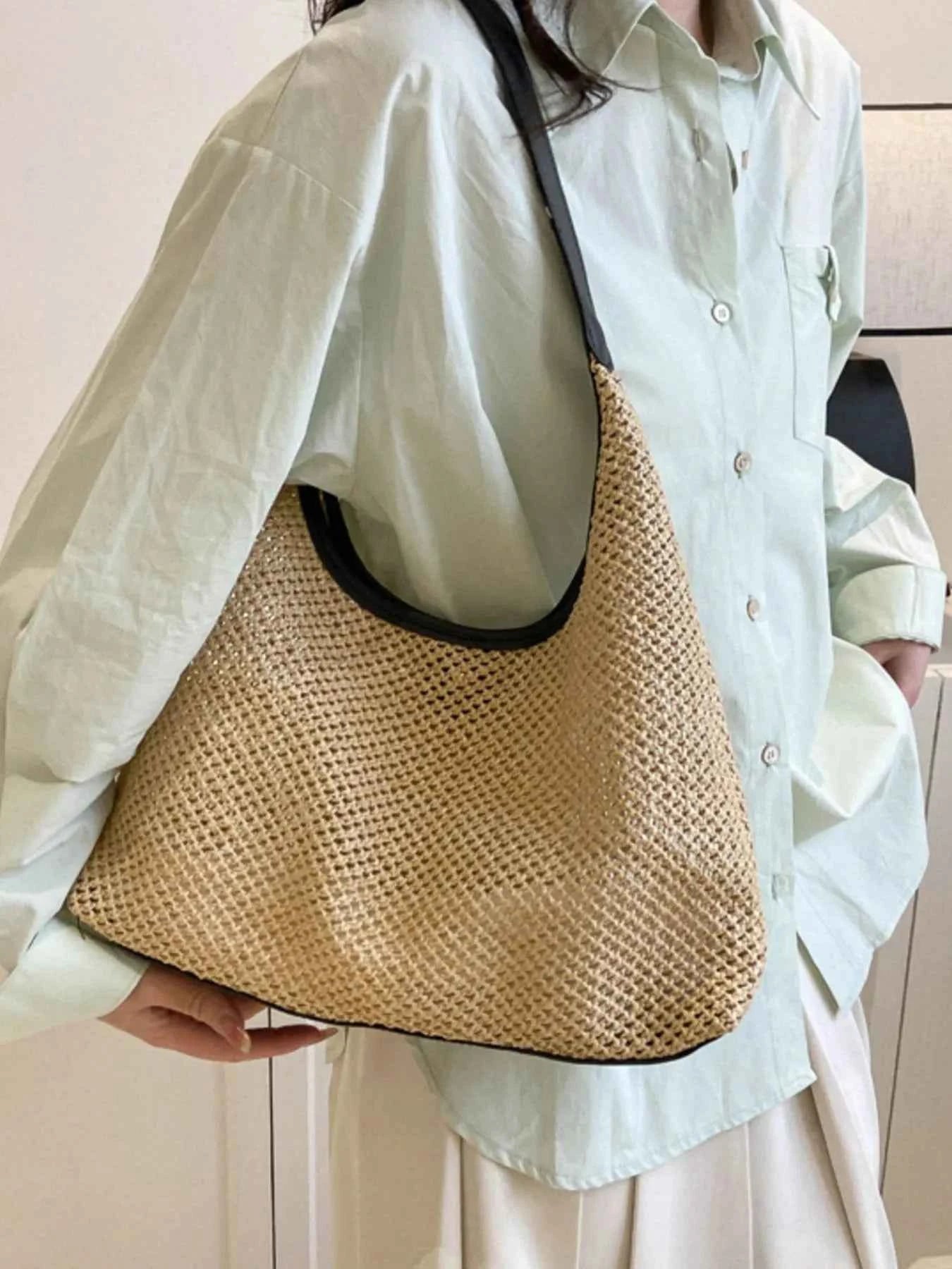 Woven Straw Shoulder Bag Black ONESIZE 2a8e676c-abef-4ad8-98d2-896641192f5b-Max-Origin