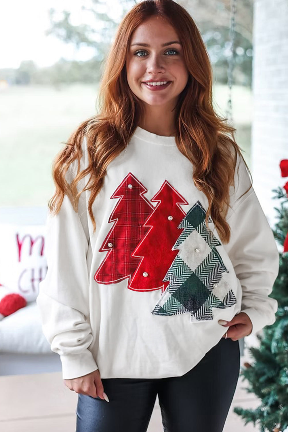 White Pearl Plaid Christmas Tree Patched Drop Shoulder Sweatshirt 2b9ce2e0c15bbd0e