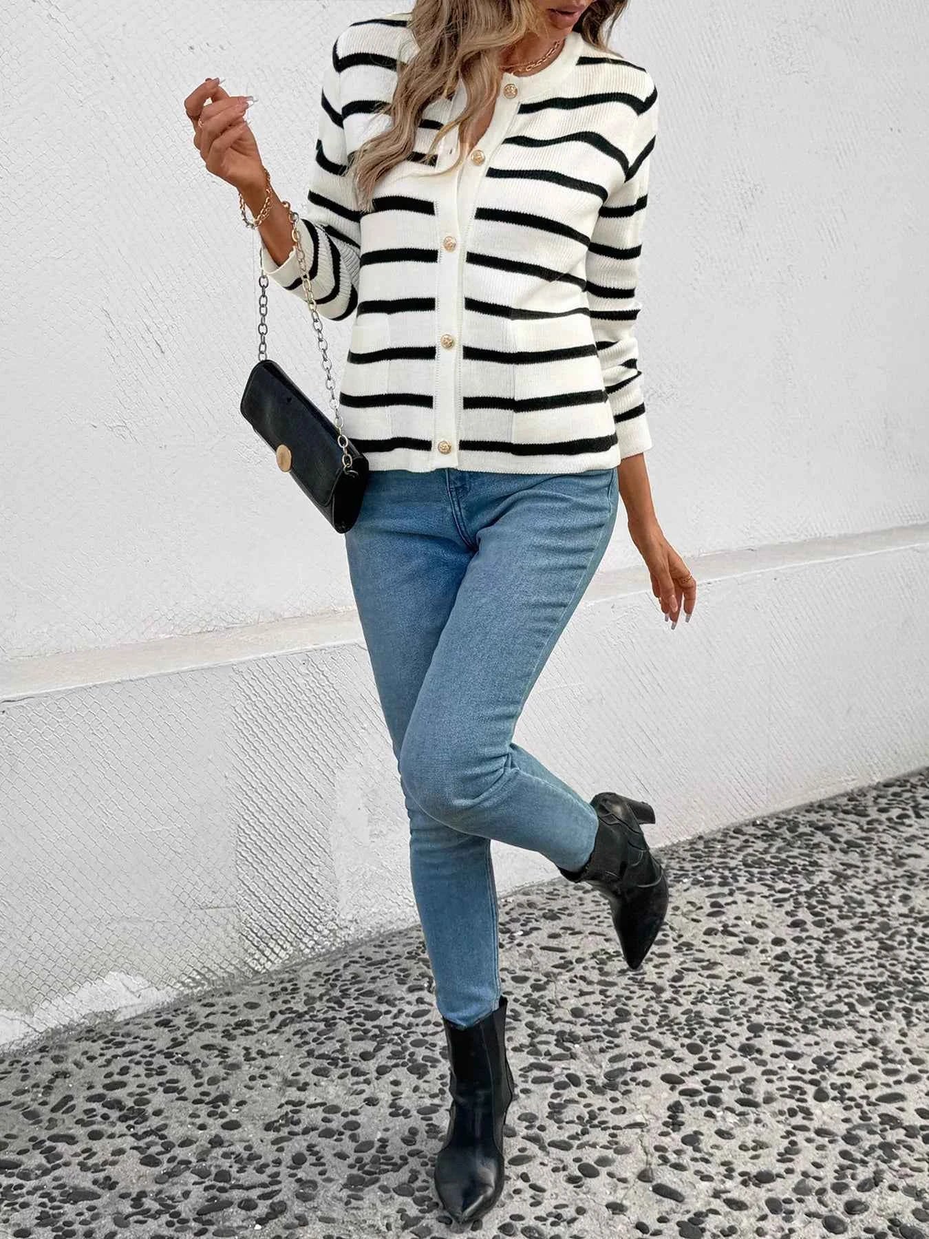 Striped Button-Front Cardigan 2bea87c6ce414cc3b79182ca8db0d7d5-Max-Origin