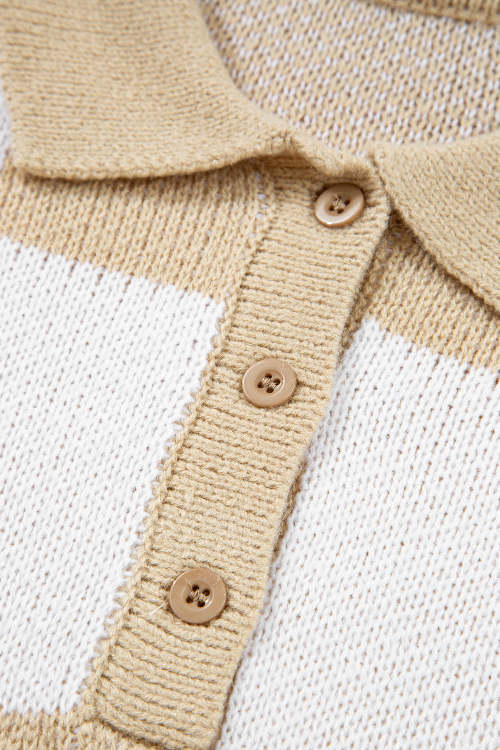 Light French Beige Checkered V-Neck Collared Pullover Sweater 2d0ec41b8843e3bd